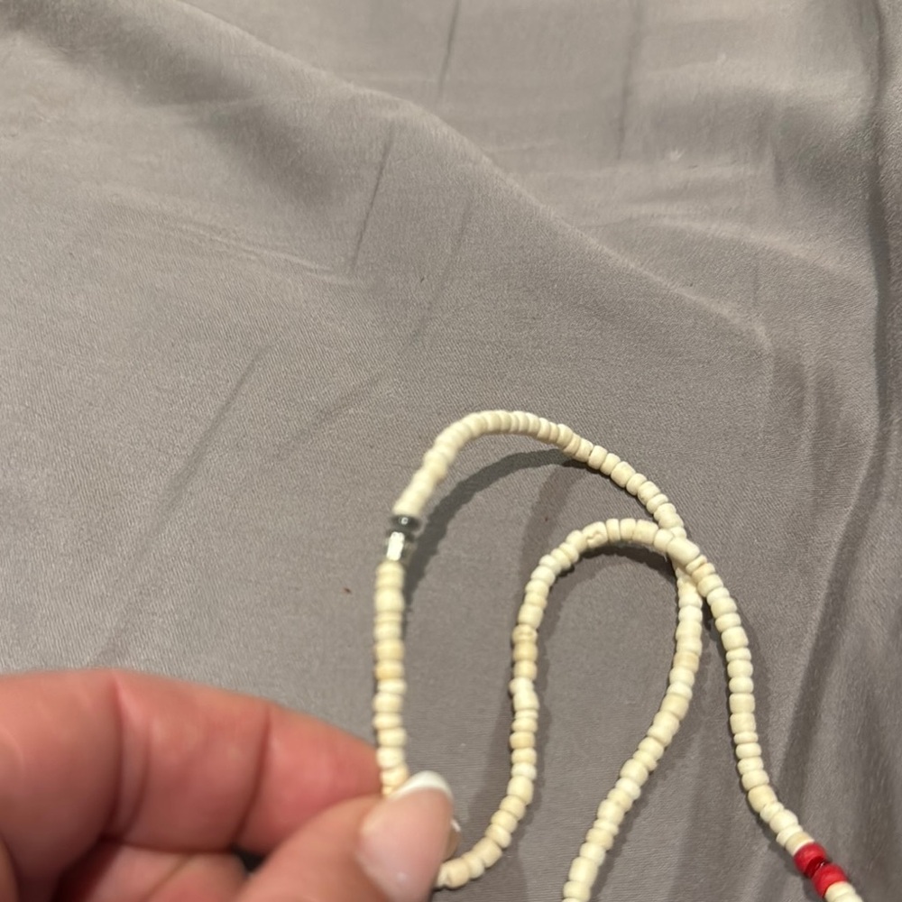Hawaiis famous clam shell Elegant Floral Necklace with Red and Yellow Accents - Picture 6 of 7